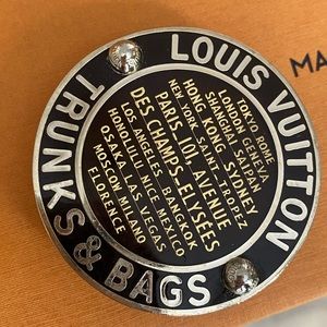 ‘Louis Vuitton’ Trunks & Bags Buckle